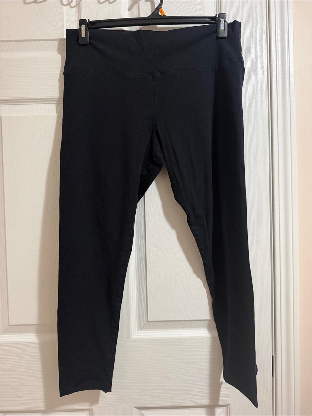Aritzia Black Leggings - Classic Stretch Bottoms